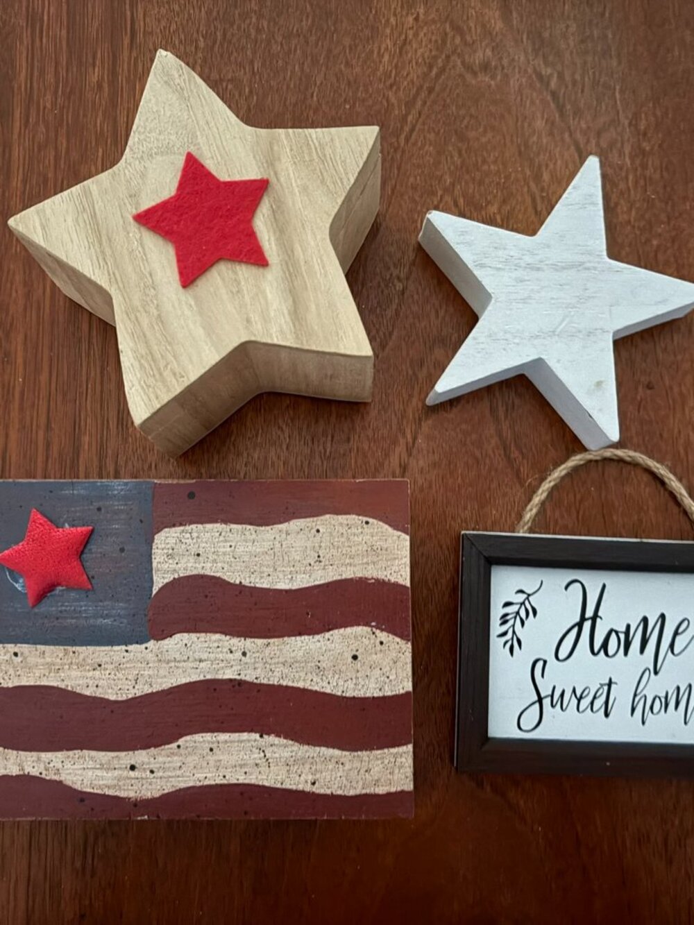 Lot of four wooden patriotic July 4 items